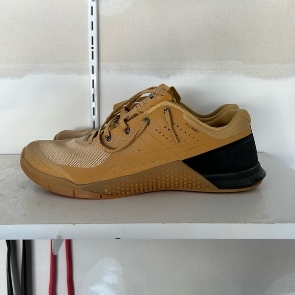 Nike Metcon 3 - Picture 2 of 5